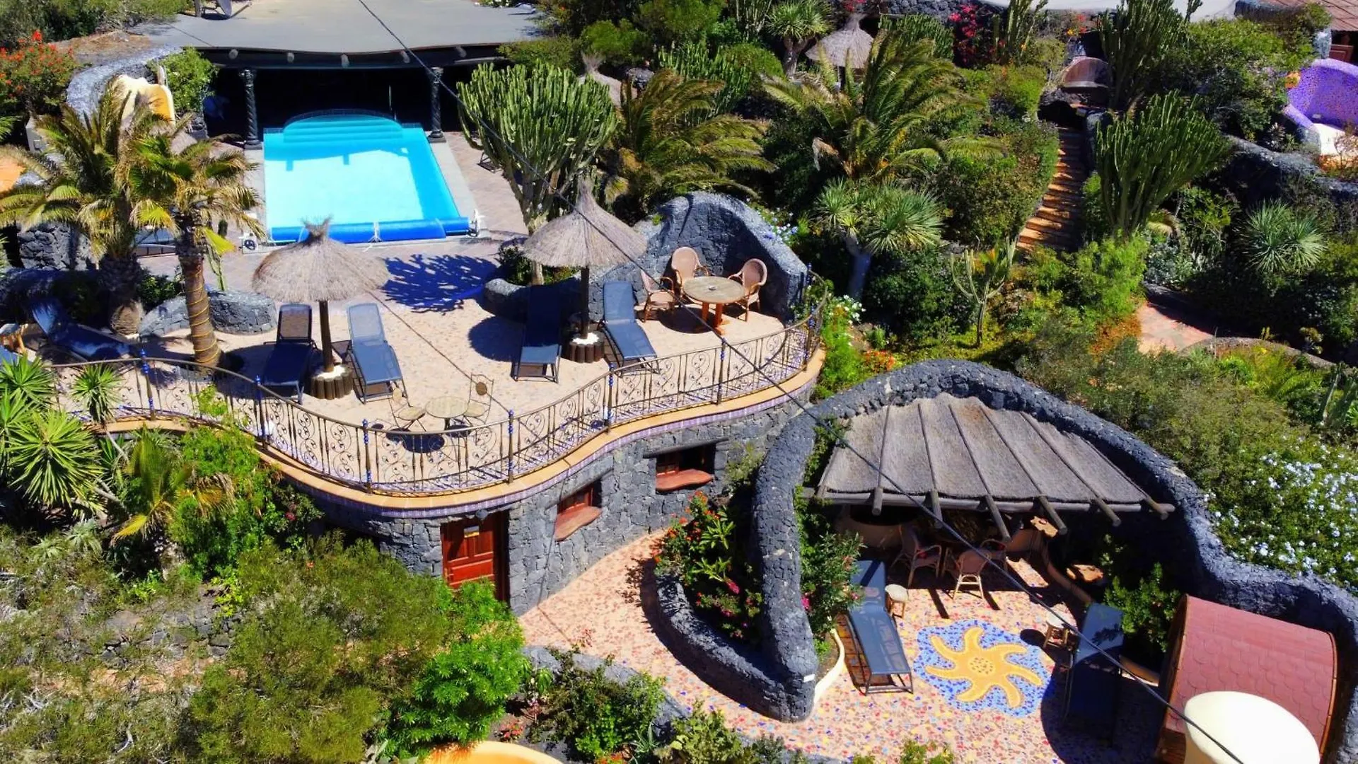Lava - Sauna, Beheizter Pool, Traumhafter Meerblick, Billiard, Tischtennis Tias
